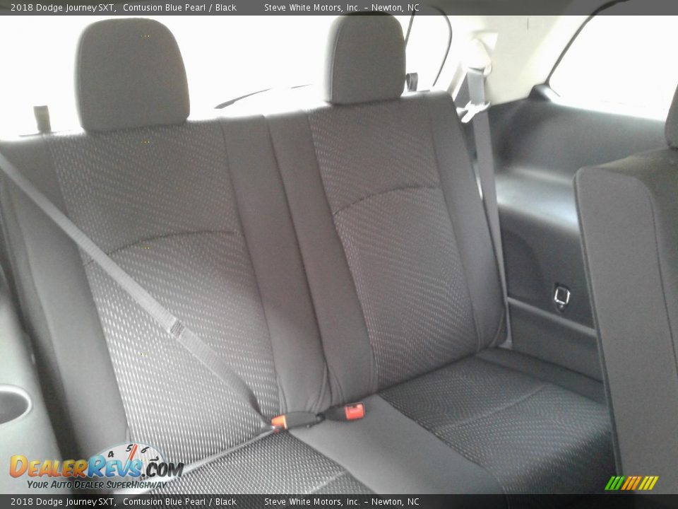 2018 Dodge Journey SXT Contusion Blue Pearl / Black Photo #15
