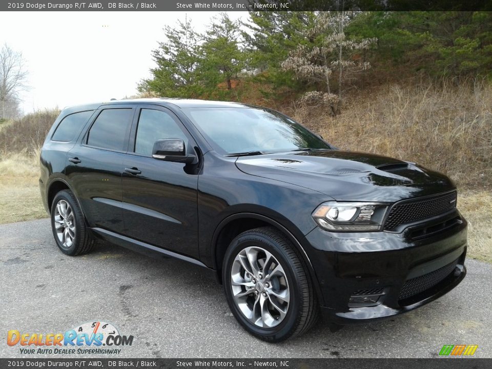 Front 3/4 View of 2019 Dodge Durango R/T AWD Photo #4