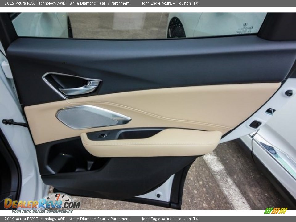 2019 Acura RDX Technology AWD White Diamond Pearl / Parchment Photo #23