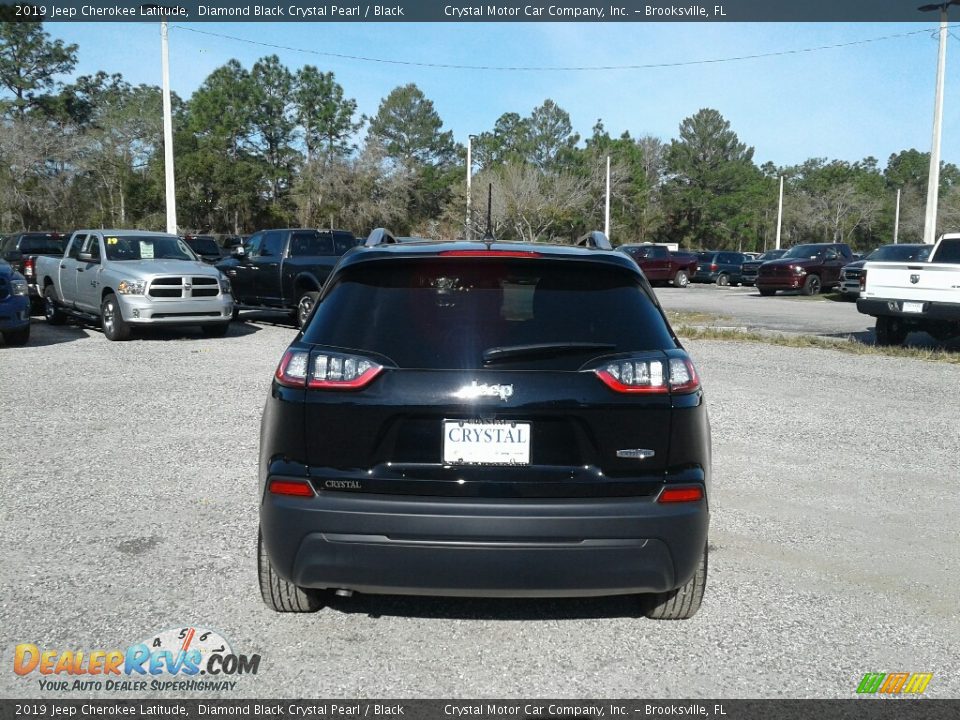 2019 Jeep Cherokee Latitude Diamond Black Crystal Pearl / Black Photo #4