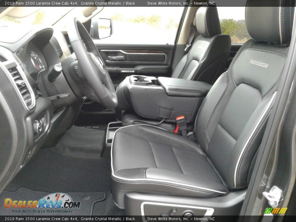 2019 Ram 1500 Laramie Crew Cab 4x4 Granite Crystal Metallic / Black Photo #10