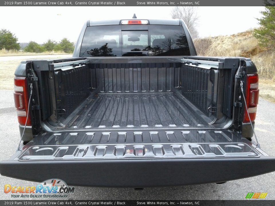2019 Ram 1500 Laramie Crew Cab 4x4 Granite Crystal Metallic / Black Photo #13