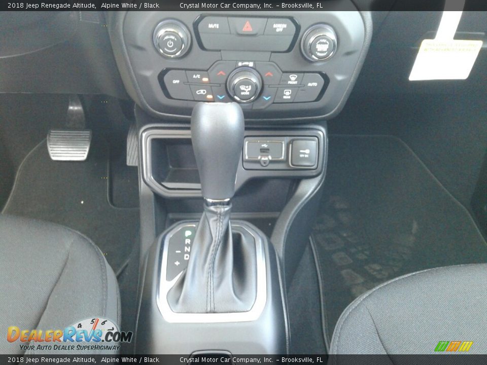 2018 Jeep Renegade Altitude Alpine White / Black Photo #16
