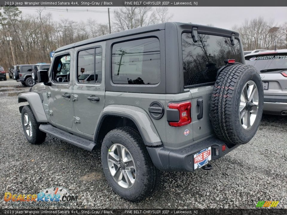 2019 Jeep Wrangler Unlimited Sahara 4x4 Sting-Gray / Black Photo #4