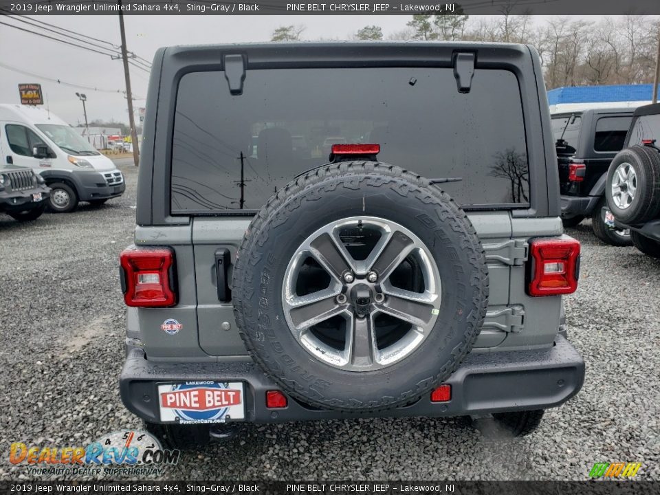 2019 Jeep Wrangler Unlimited Sahara 4x4 Sting-Gray / Black Photo #5