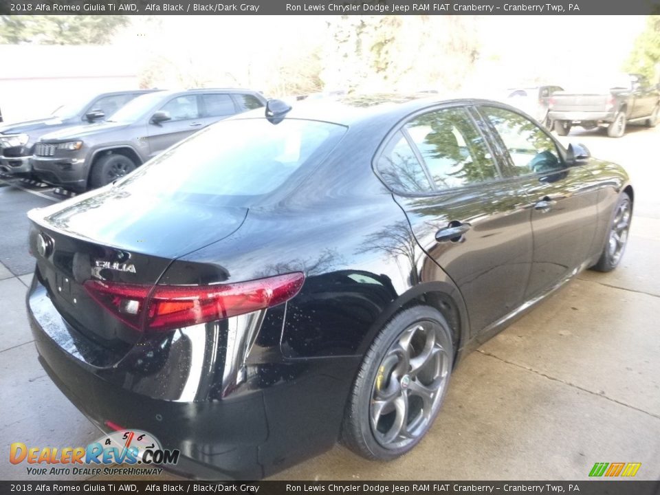 2018 Alfa Romeo Giulia Ti AWD Alfa Black / Black/Dark Gray Photo #6