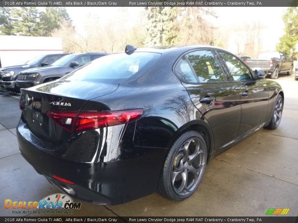 2018 Alfa Romeo Giulia Ti AWD Alfa Black / Black/Dark Gray Photo #7