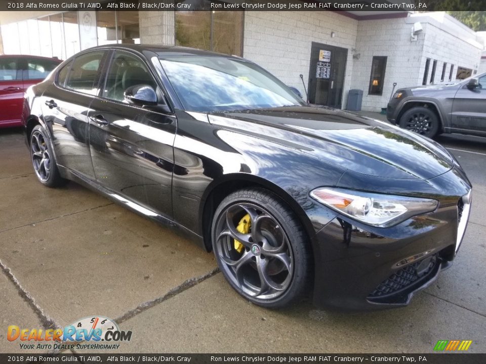 2018 Alfa Romeo Giulia Ti AWD Alfa Black / Black/Dark Gray Photo #12