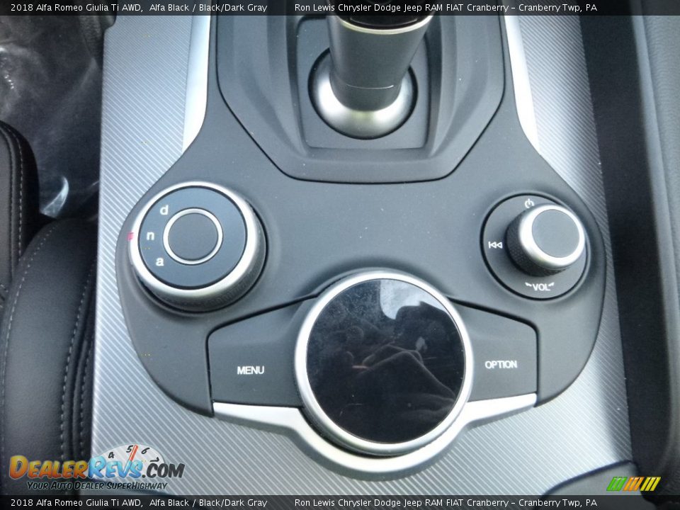 2018 Alfa Romeo Giulia Ti AWD Alfa Black / Black/Dark Gray Photo #24