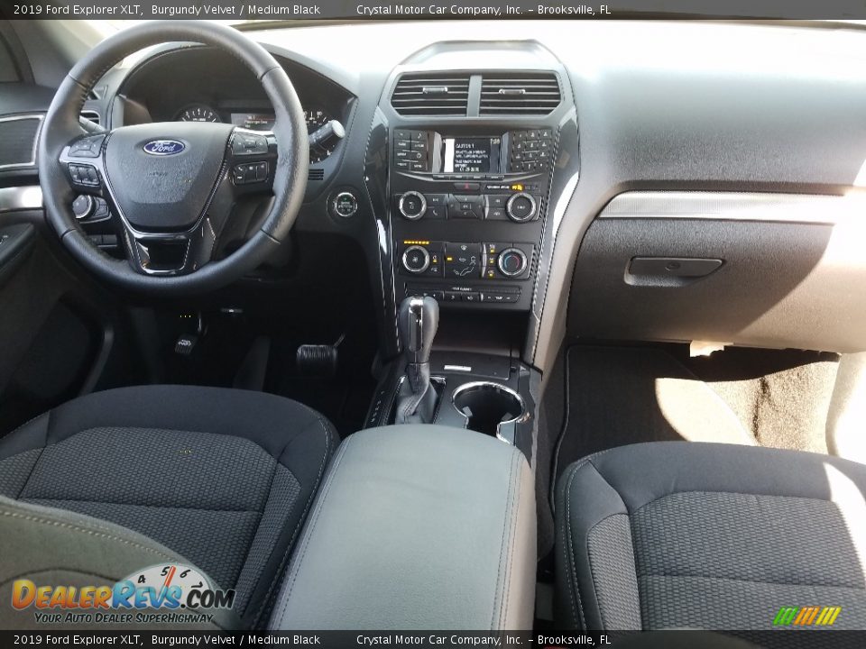 2019 Ford Explorer XLT Burgundy Velvet / Medium Black Photo #14