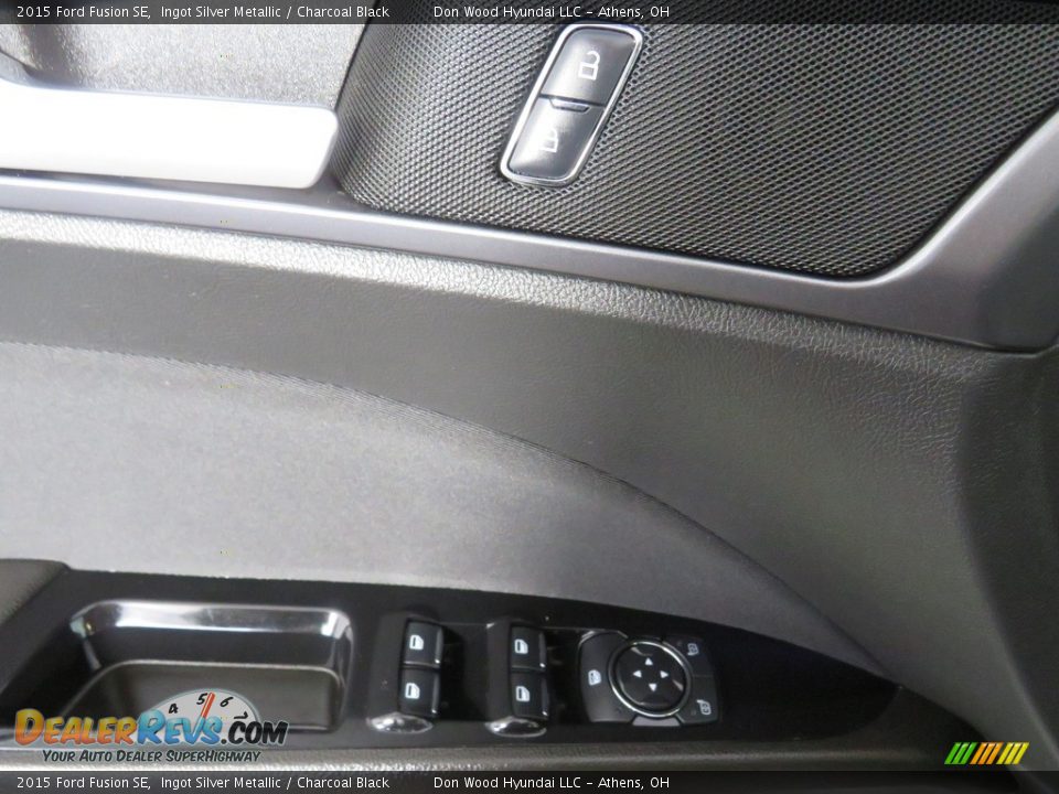 2015 Ford Fusion SE Ingot Silver Metallic / Charcoal Black Photo #34