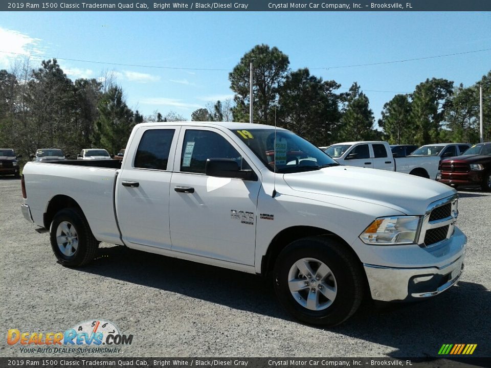 2019 Ram 1500 Classic Tradesman Quad Cab Bright White / Black/Diesel Gray Photo #7