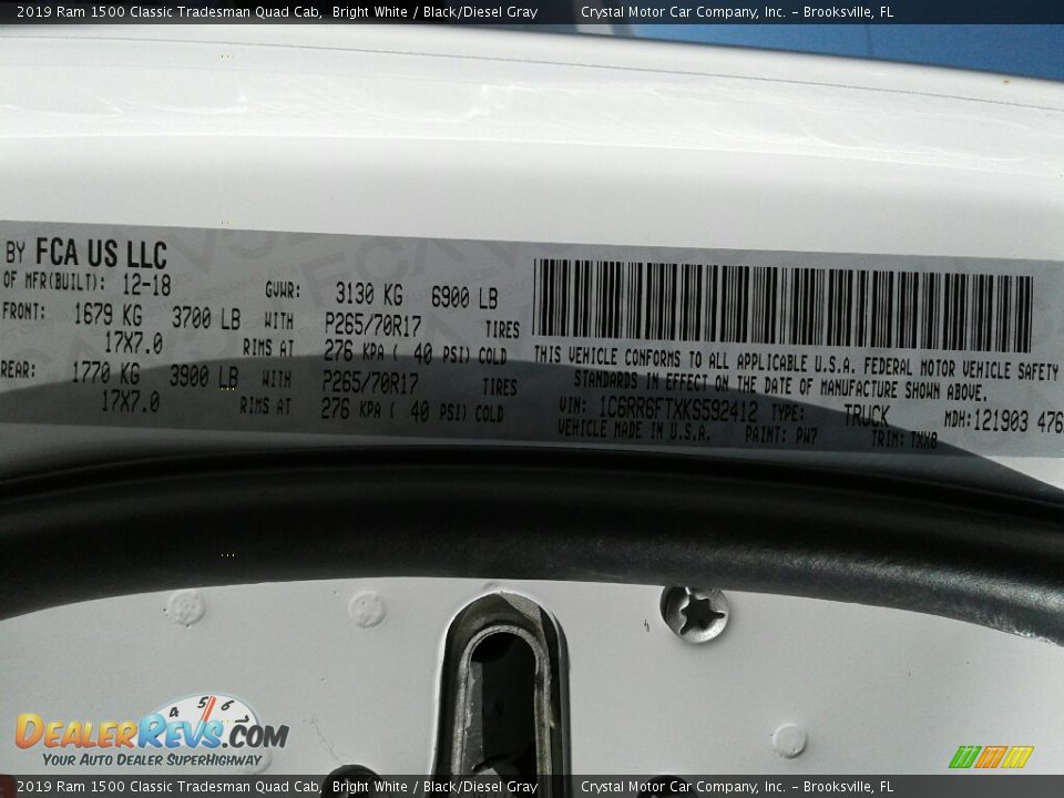 2019 Ram 1500 Classic Tradesman Quad Cab Bright White / Black/Diesel Gray Photo #21