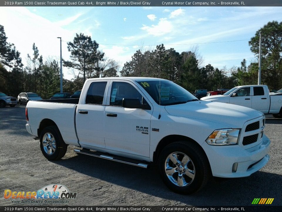 2019 Ram 1500 Classic Tradesman Quad Cab 4x4 Bright White / Black/Diesel Gray Photo #7