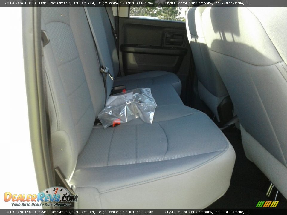 2019 Ram 1500 Classic Tradesman Quad Cab 4x4 Bright White / Black/Diesel Gray Photo #11
