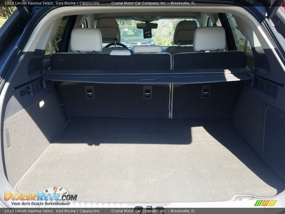 2019 Lincoln Nautilus Select Trunk Photo #19