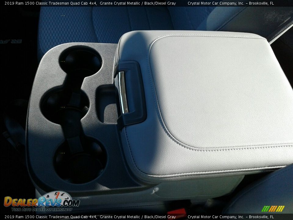 2019 Ram 1500 Classic Tradesman Quad Cab 4x4 Granite Crystal Metallic / Black/Diesel Gray Photo #18