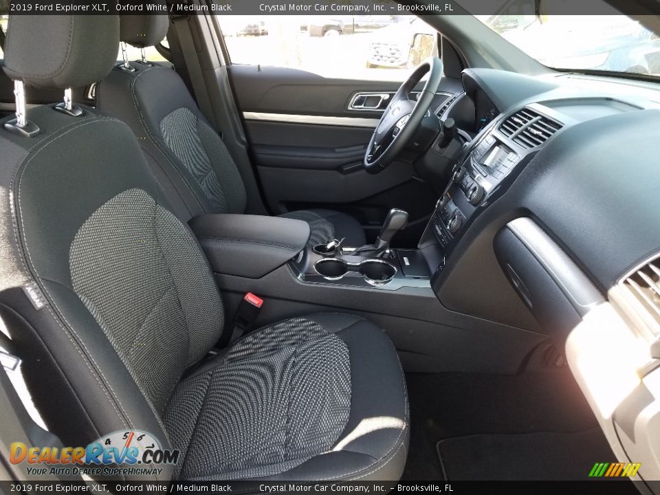 2019 Ford Explorer XLT Oxford White / Medium Black Photo #13