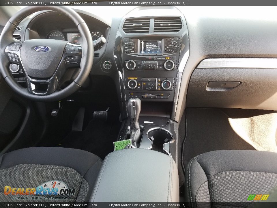 2019 Ford Explorer XLT Oxford White / Medium Black Photo #14