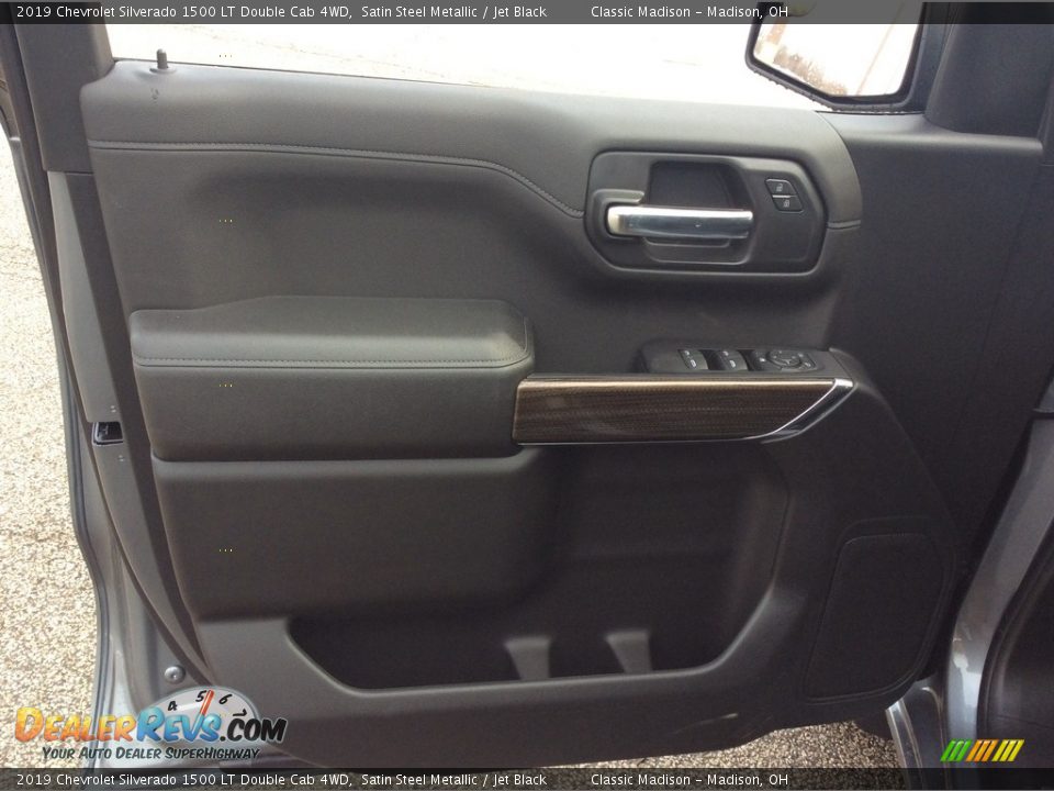 2019 Chevrolet Silverado 1500 LT Double Cab 4WD Satin Steel Metallic / Jet Black Photo #8