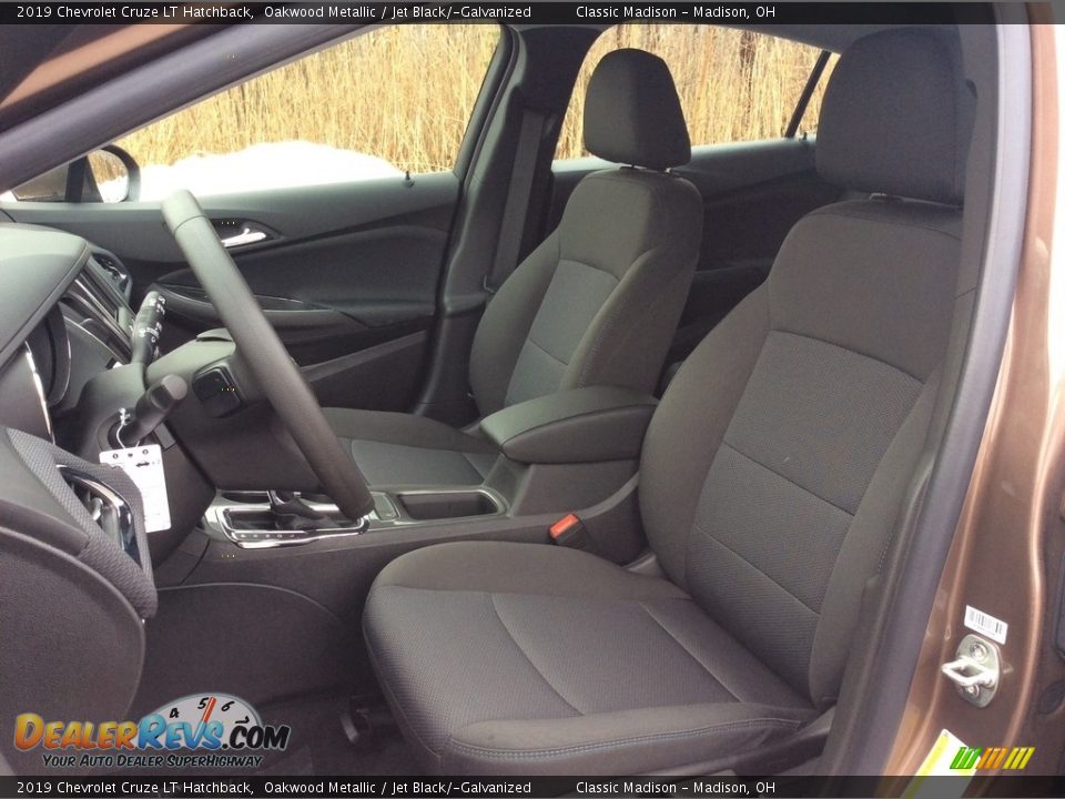 2019 Chevrolet Cruze LT Hatchback Oakwood Metallic / Jet Black/­Galvanized Photo #10