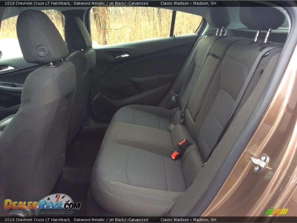 2019 Chevrolet Cruze LT Hatchback Oakwood Metallic / Jet Black/­Galvanized Photo #21