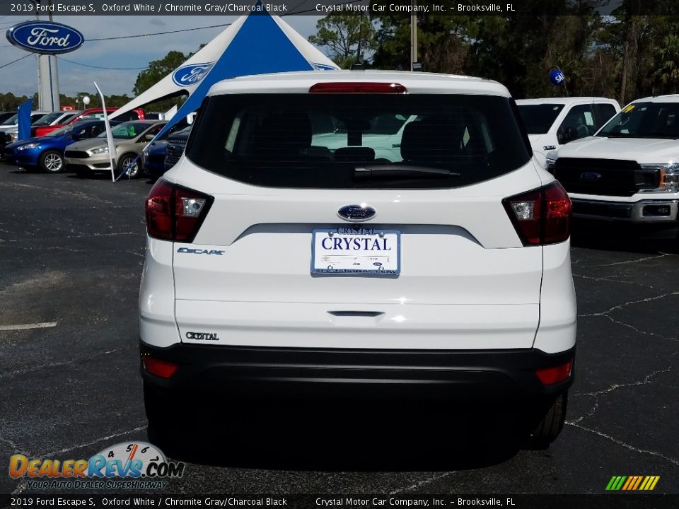2019 Ford Escape S Oxford White / Chromite Gray/Charcoal Black Photo #4