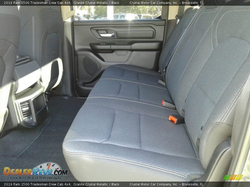2019 Ram 1500 Tradesman Crew Cab 4x4 Granite Crystal Metallic / Black Photo #10