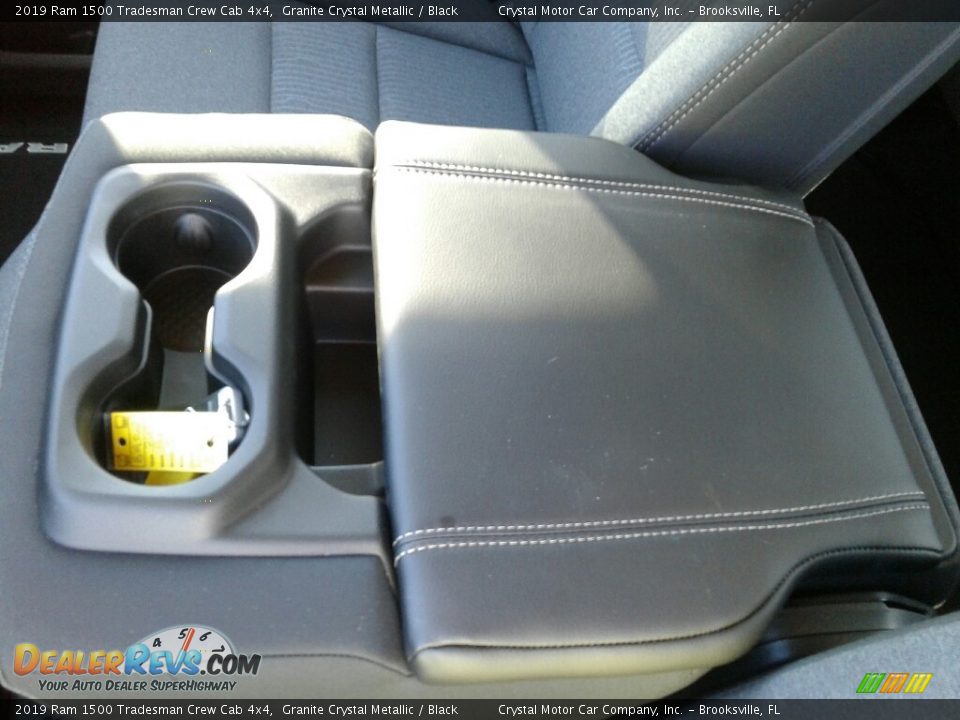 2019 Ram 1500 Tradesman Crew Cab 4x4 Granite Crystal Metallic / Black Photo #18