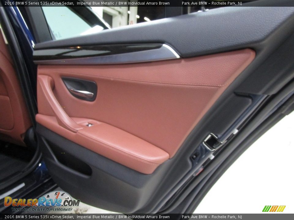2016 BMW 5 Series 535i xDrive Sedan Imperial Blue Metallic / BMW Individual Amaro Brown Photo #14