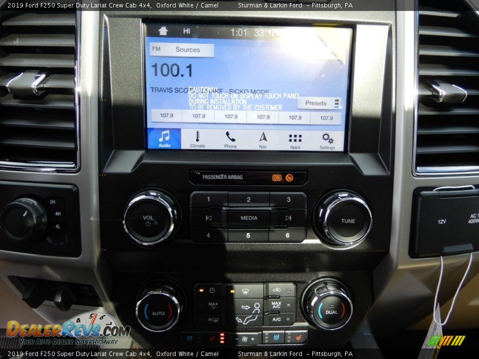 2019 Ford F250 Super Duty Lariat Crew Cab 4x4 Oxford White / Camel Photo #15