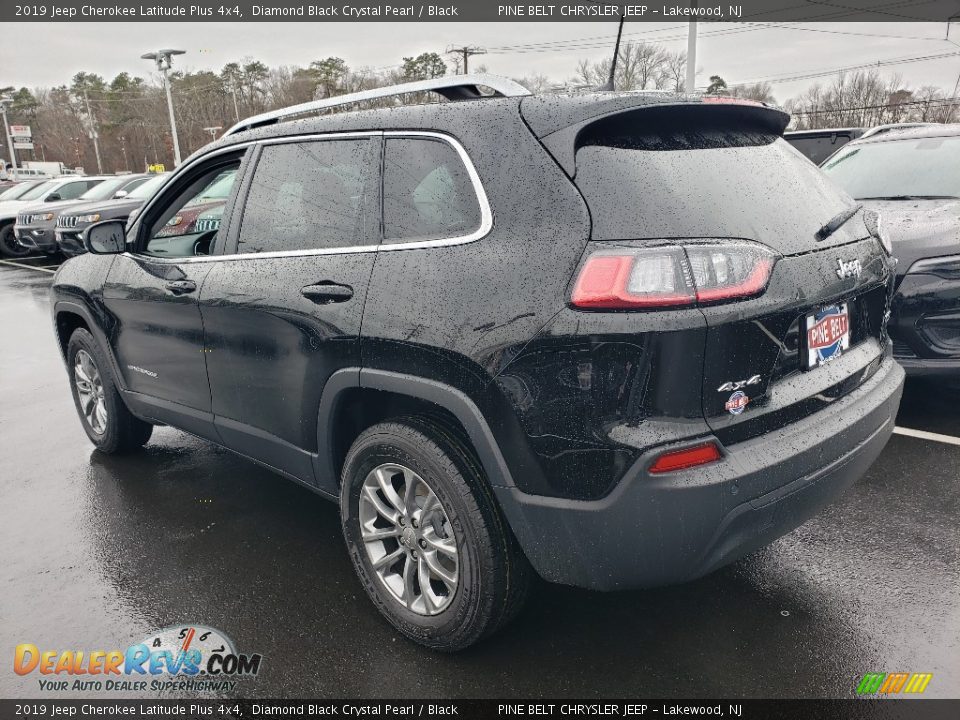 2019 Jeep Cherokee Latitude Plus 4x4 Diamond Black Crystal Pearl / Black Photo #4