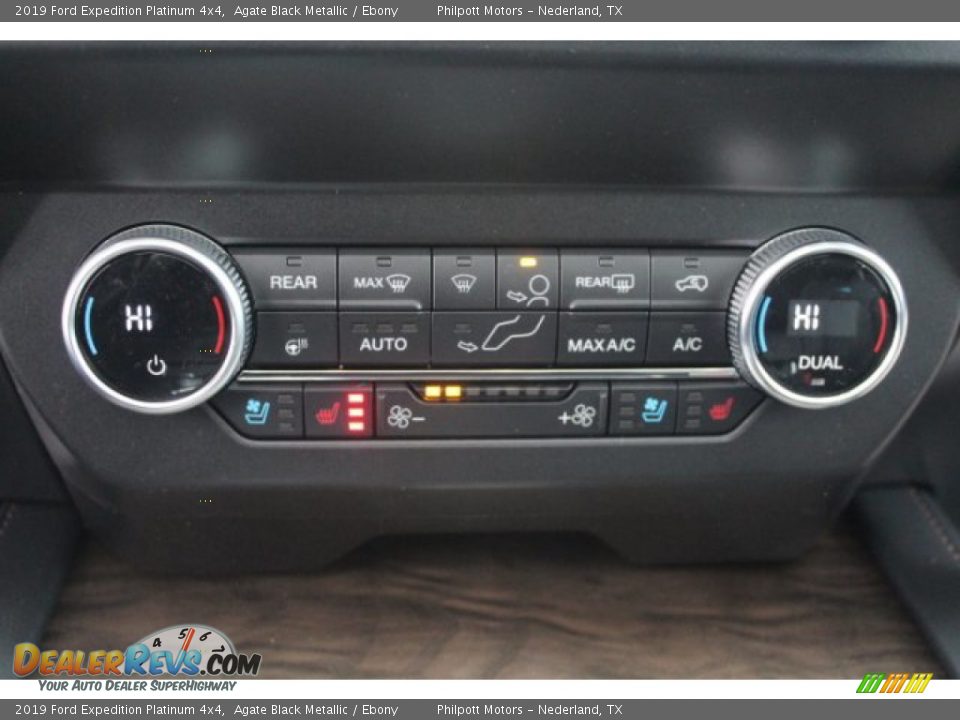2019 Ford Expedition Platinum 4x4 Agate Black Metallic / Ebony Photo #12