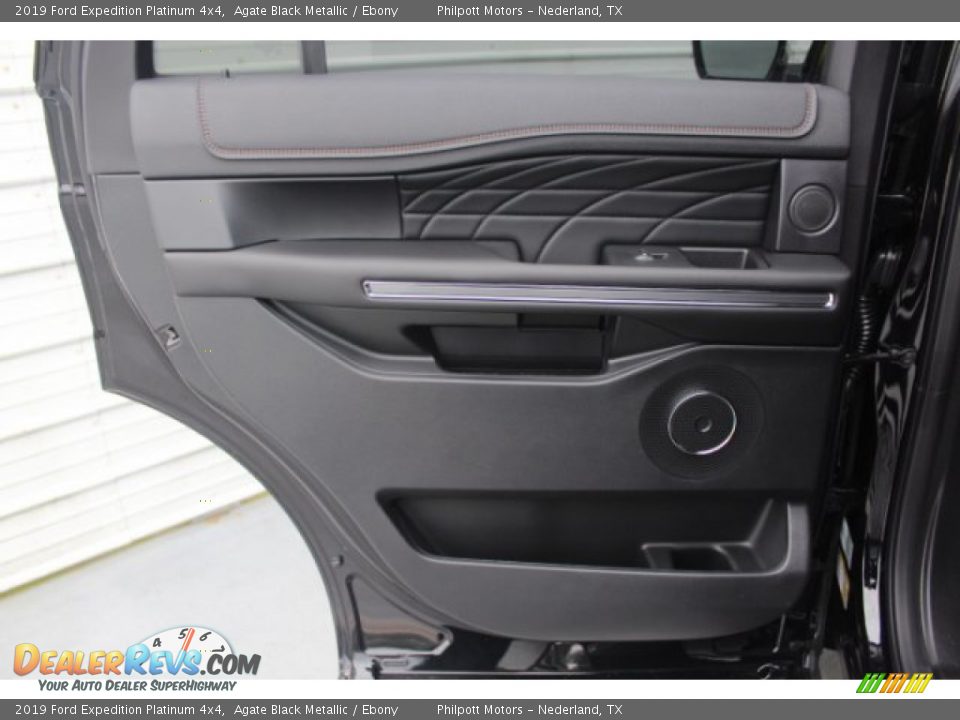 2019 Ford Expedition Platinum 4x4 Agate Black Metallic / Ebony Photo #16
