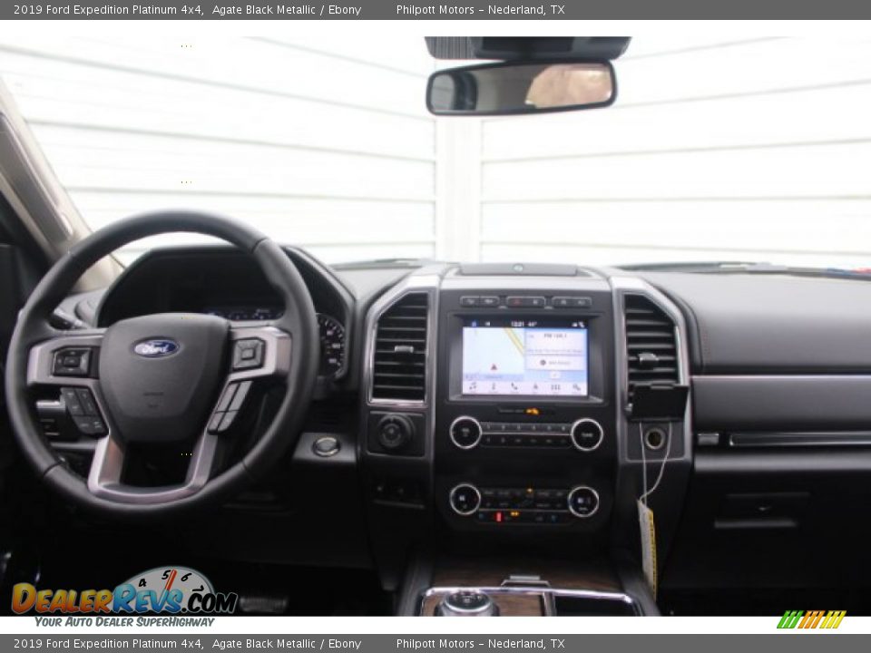 2019 Ford Expedition Platinum 4x4 Agate Black Metallic / Ebony Photo #18