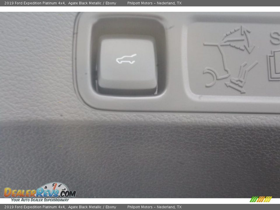 2019 Ford Expedition Platinum 4x4 Agate Black Metallic / Ebony Photo #21