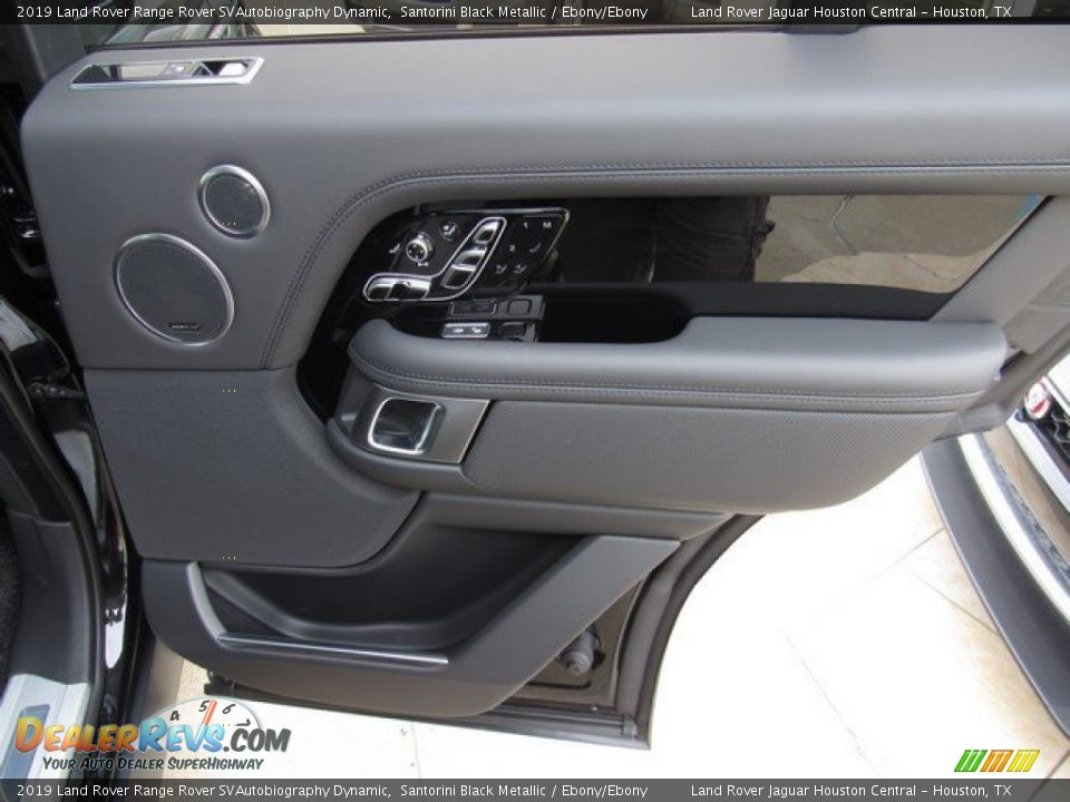 Door Panel of 2019 Land Rover Range Rover SVAutobiography Dynamic Photo #22