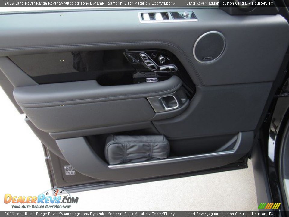 Door Panel of 2019 Land Rover Range Rover SVAutobiography Dynamic Photo #26