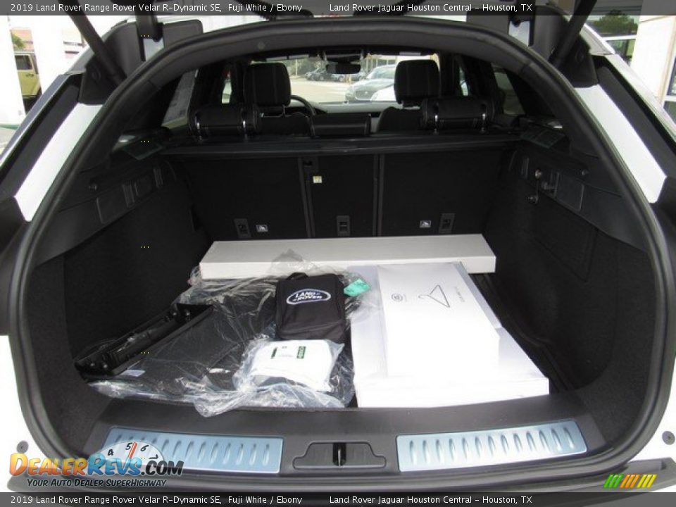 2019 Land Rover Range Rover Velar R-Dynamic SE Fuji White / Ebony Photo #17