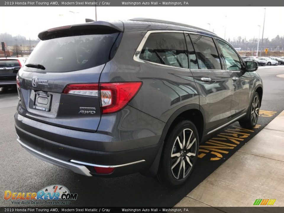 2019 Honda Pilot Touring AWD Modern Steel Metallic / Gray Photo #6