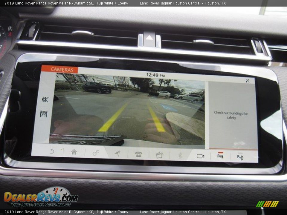 2019 Land Rover Range Rover Velar R-Dynamic SE Fuji White / Ebony Photo #32