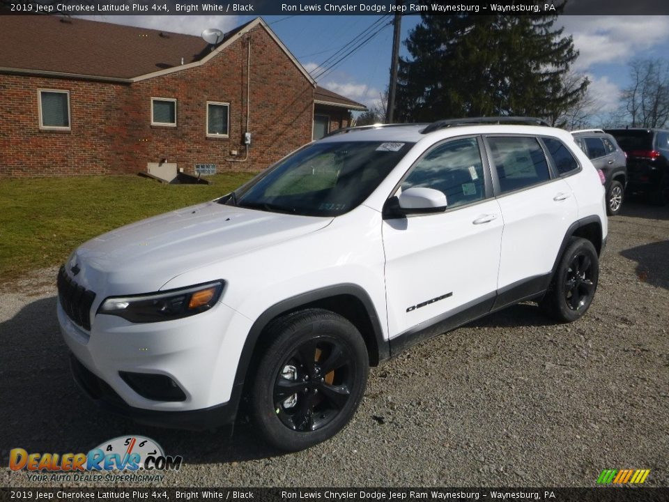 2019 Jeep Cherokee Latitude Plus 4x4 Bright White / Black Photo #1