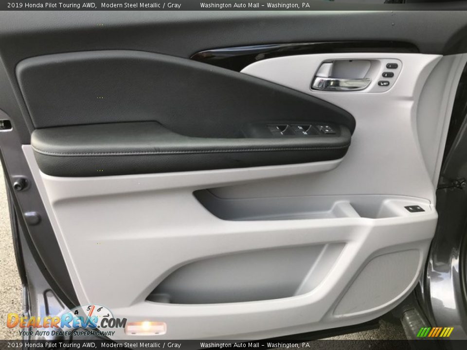 2019 Honda Pilot Touring AWD Modern Steel Metallic / Gray Photo #14