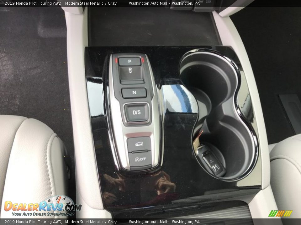 2019 Honda Pilot Touring AWD Modern Steel Metallic / Gray Photo #22