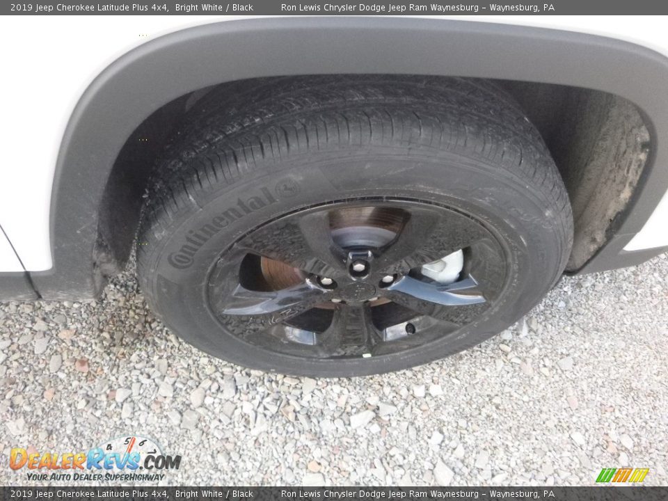 2019 Jeep Cherokee Latitude Plus 4x4 Bright White / Black Photo #9