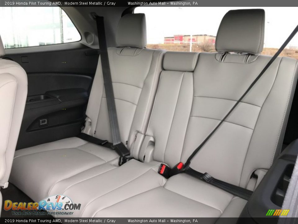 2019 Honda Pilot Touring AWD Modern Steel Metallic / Gray Photo #28
