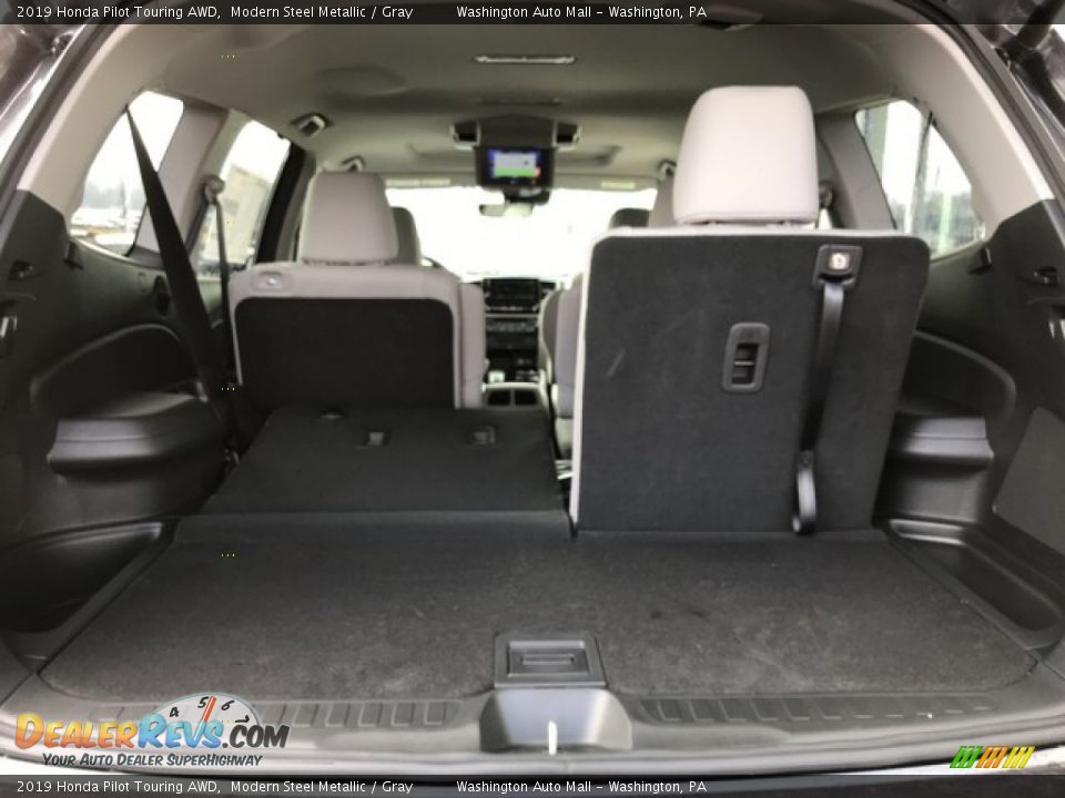 2019 Honda Pilot Touring AWD Modern Steel Metallic / Gray Photo #34