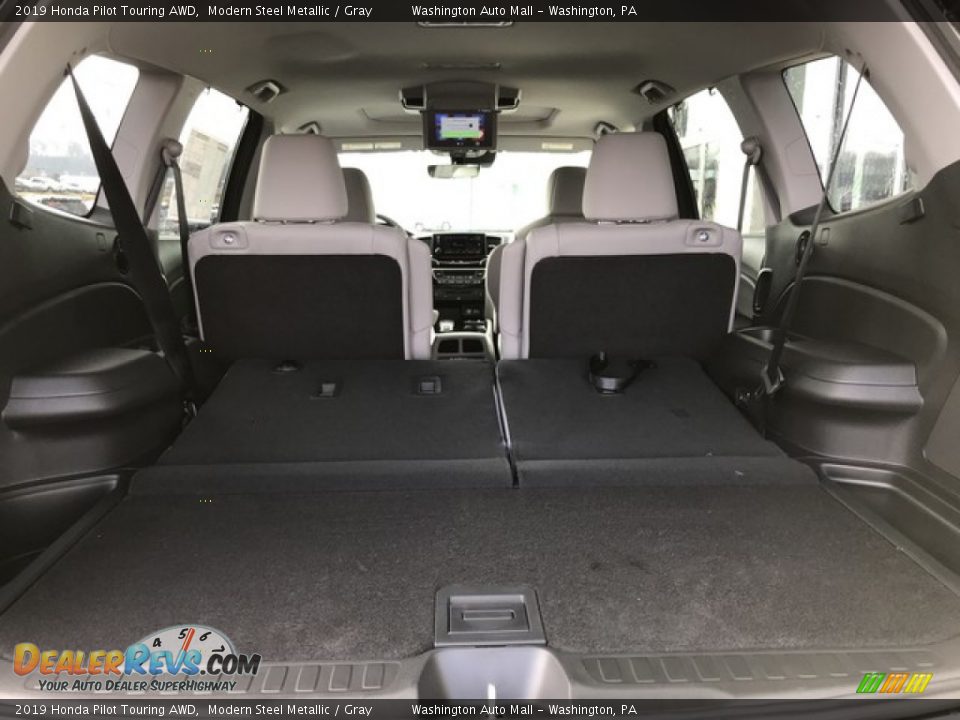 2019 Honda Pilot Touring AWD Modern Steel Metallic / Gray Photo #35
