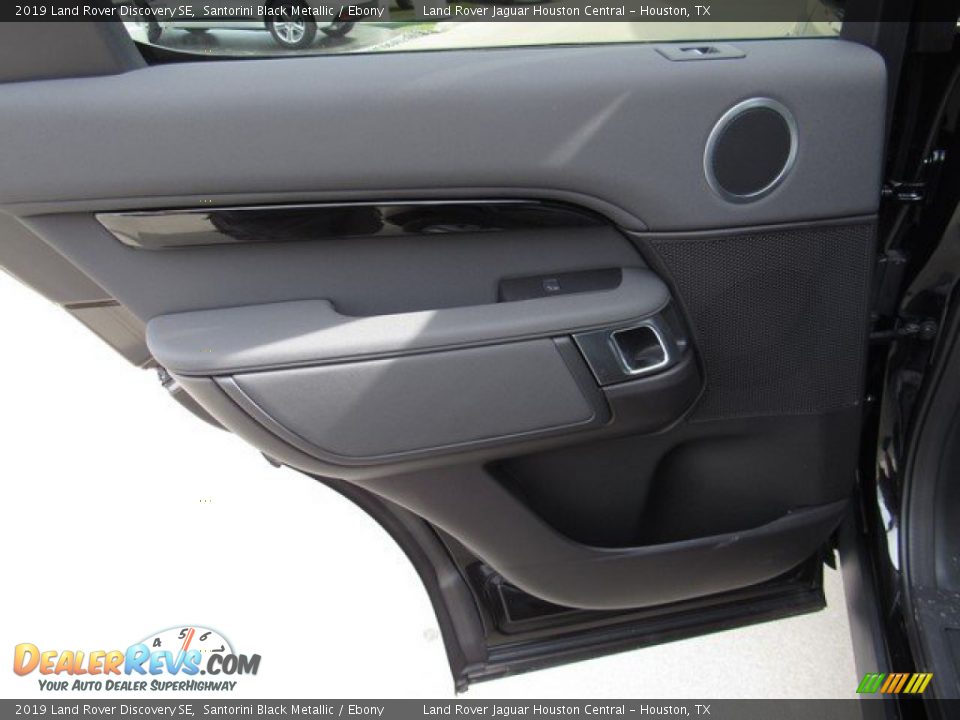 2019 Land Rover Discovery SE Santorini Black Metallic / Ebony Photo #22