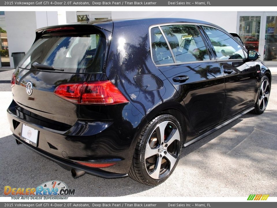 2015 Volkswagen Golf GTI 4-Door 2.0T Autobahn Deep Black Pearl / Titan Black Leather Photo #10